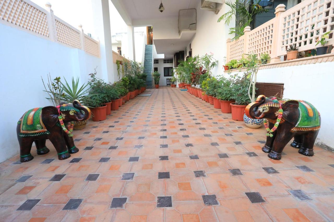 Harnawa Haveli Bed and Breakfast Jaipur Exteriör bild